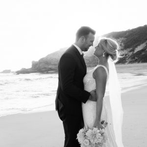 Mornington Peninsula beach wedding photography by Michelle Pragt